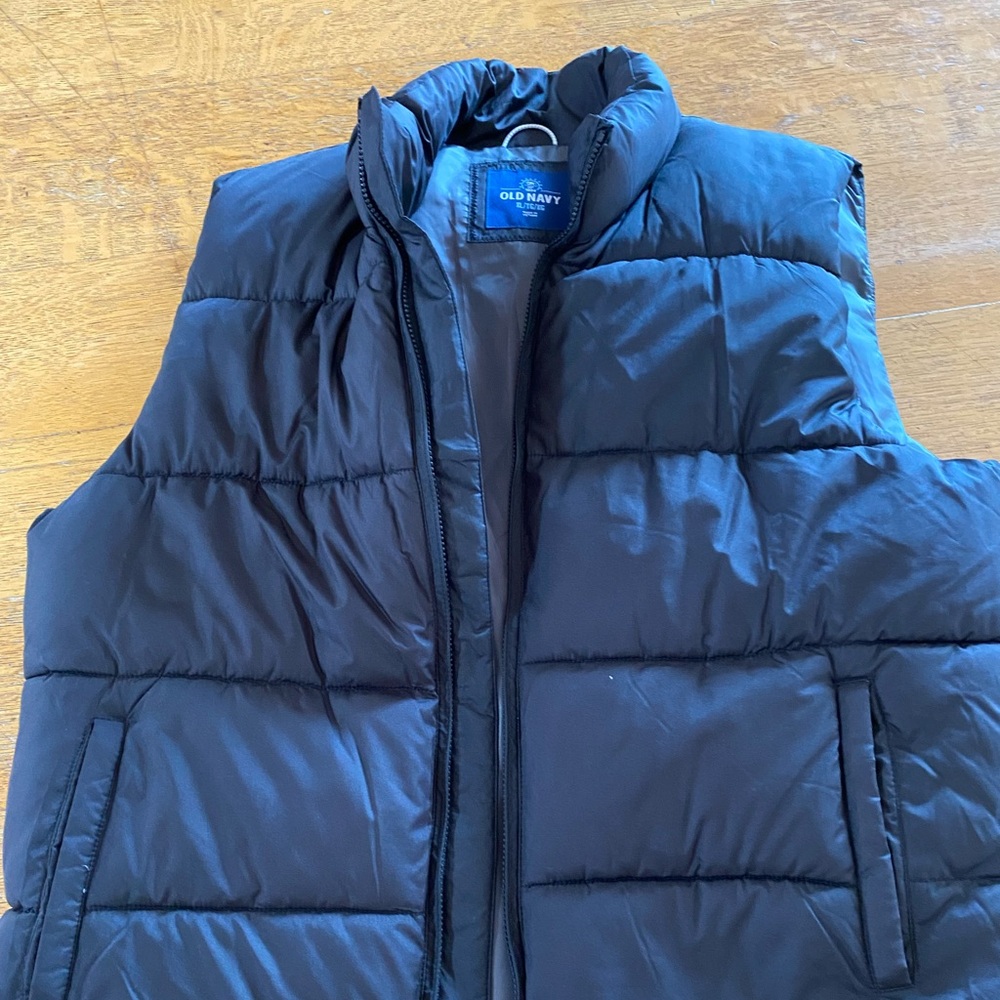 Black xl old navy vest
